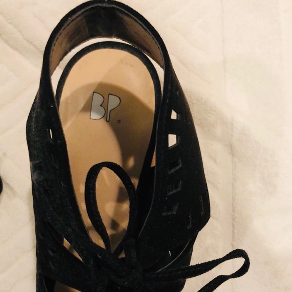 BP Block Heel Bootie Size 10 - Picture 5 of 6